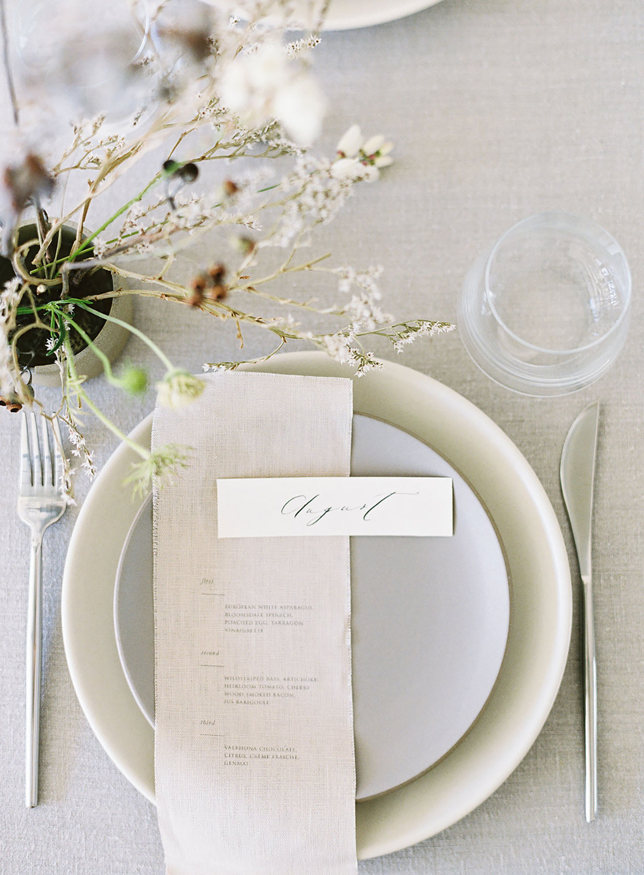 Minimal Modern Summer Wedding Reception