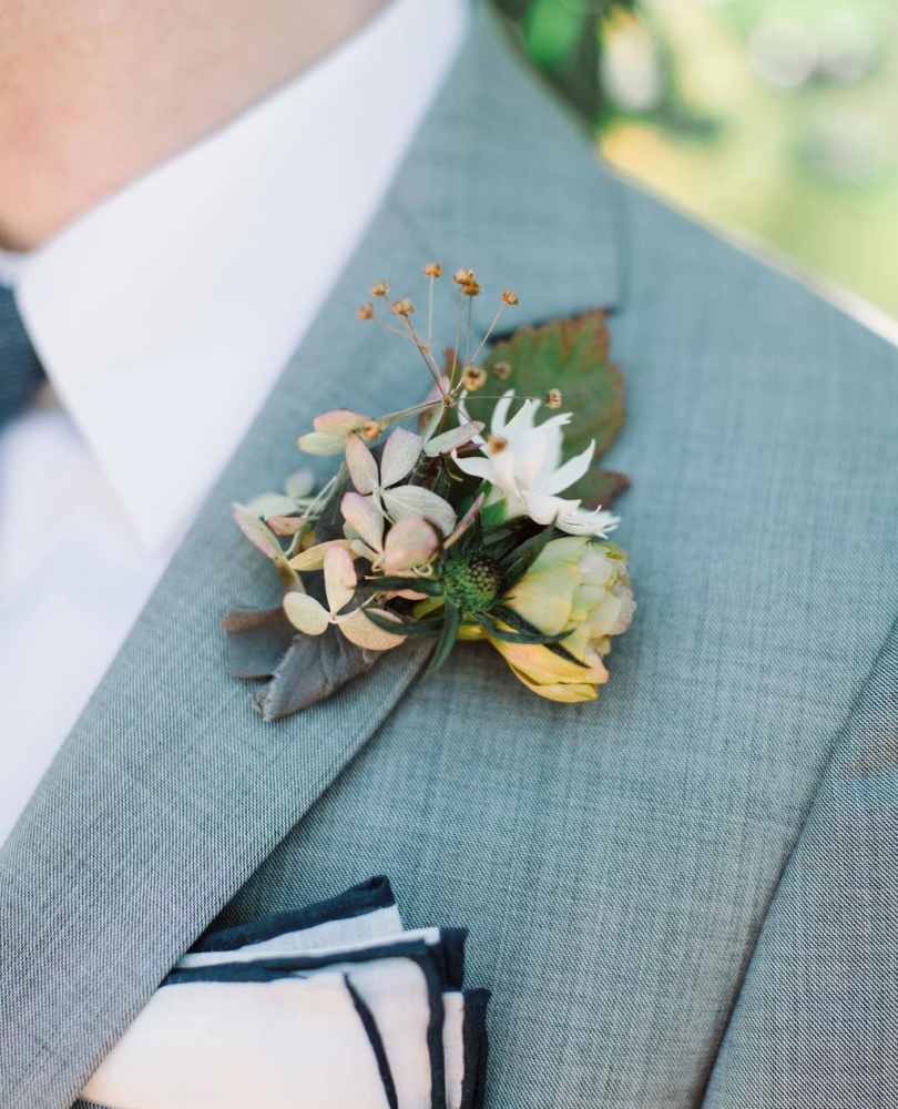 Hawthorn Flower Studio Boutonnierei